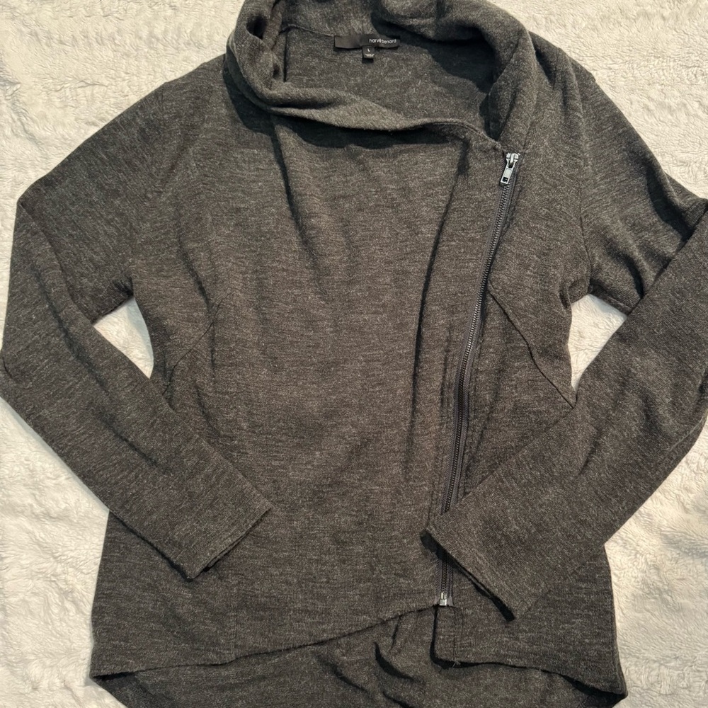 Harve Benard Sweater Size L